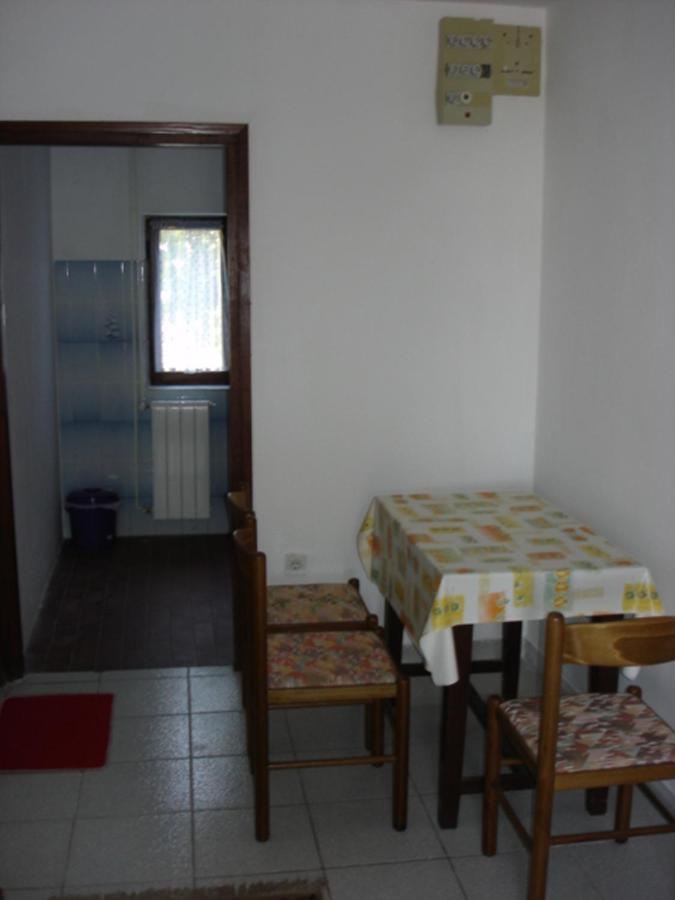 Apartments Vjera Krk Town Ruang foto